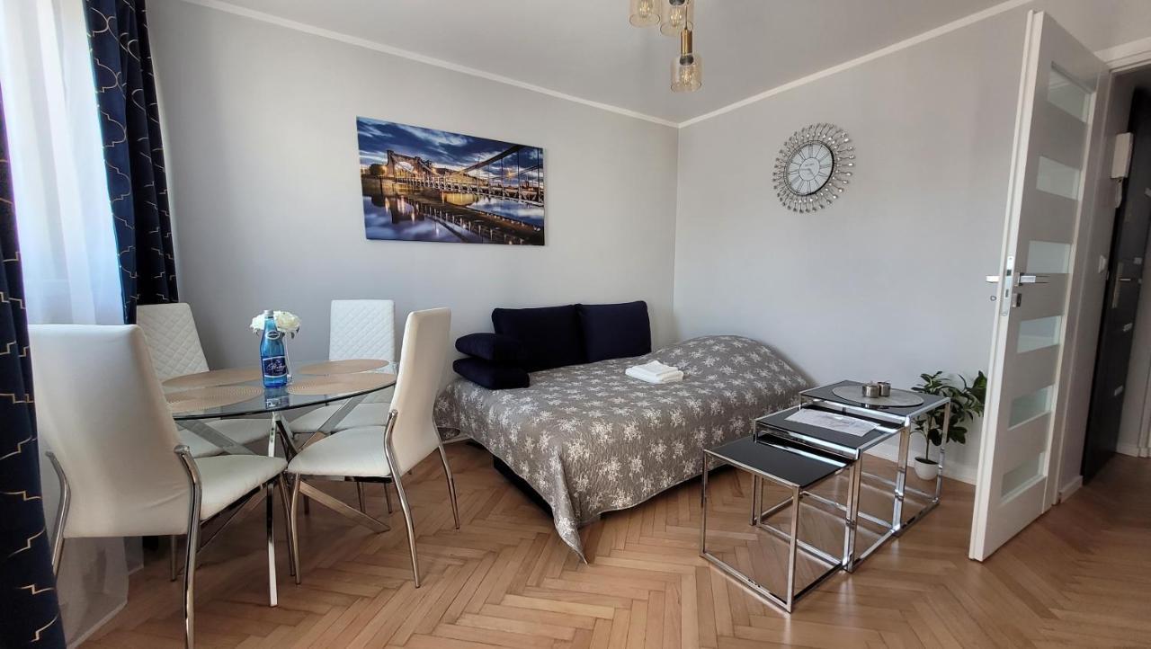 Lovely Flat In Heart Of Apartment *