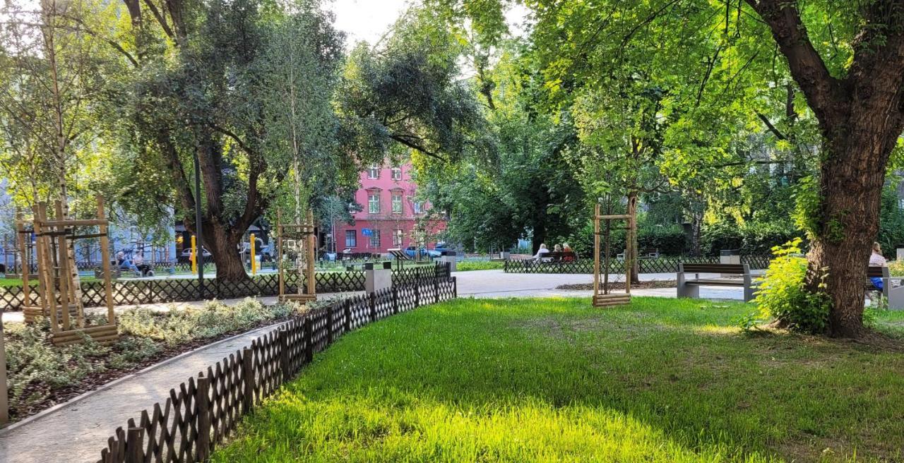 Lovely Flat In Heart Of Apartment *